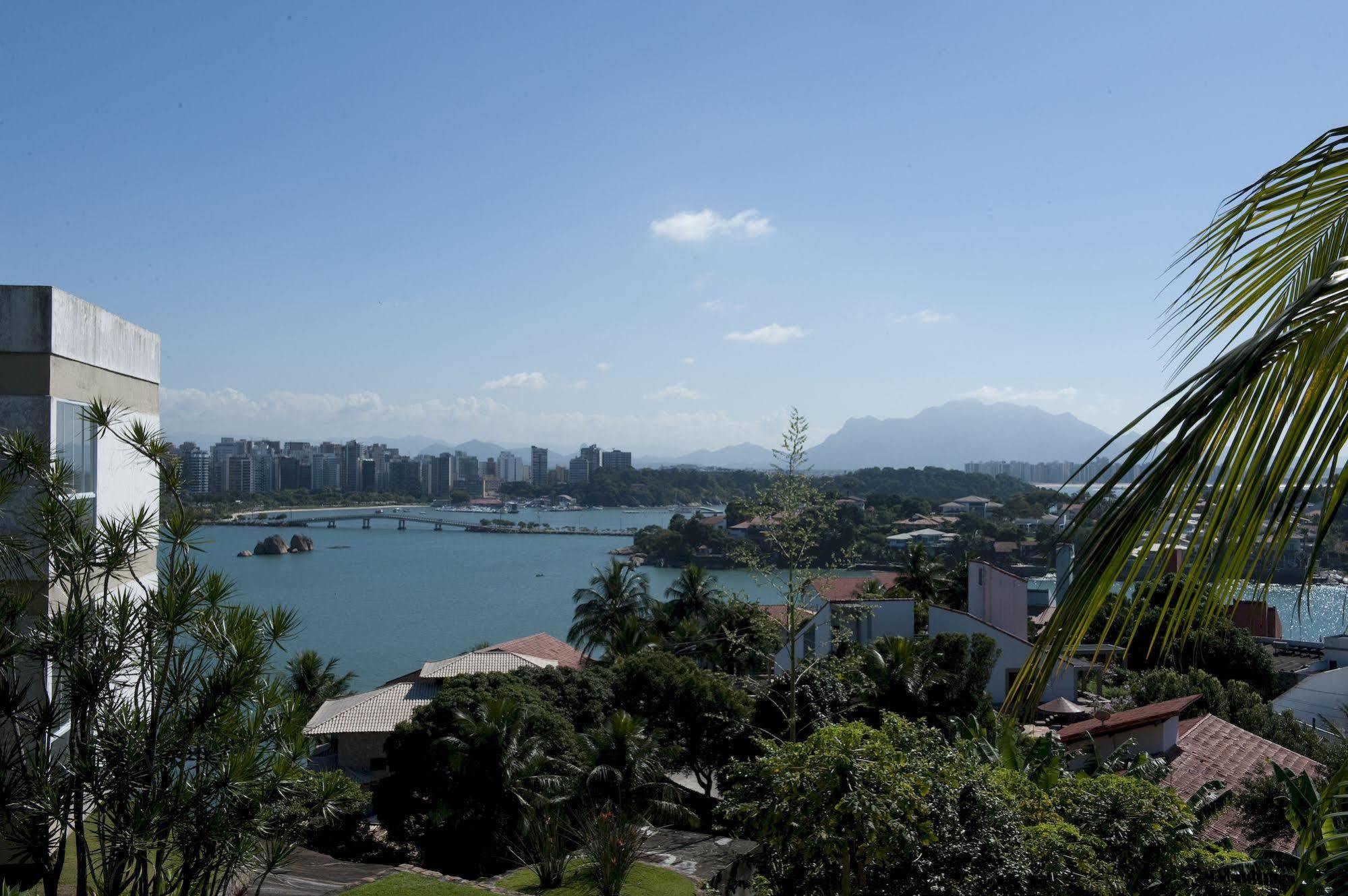 Hotel Senac Ilha Do Boi Vitória Kültér fotó View of the city of Florianópolis
